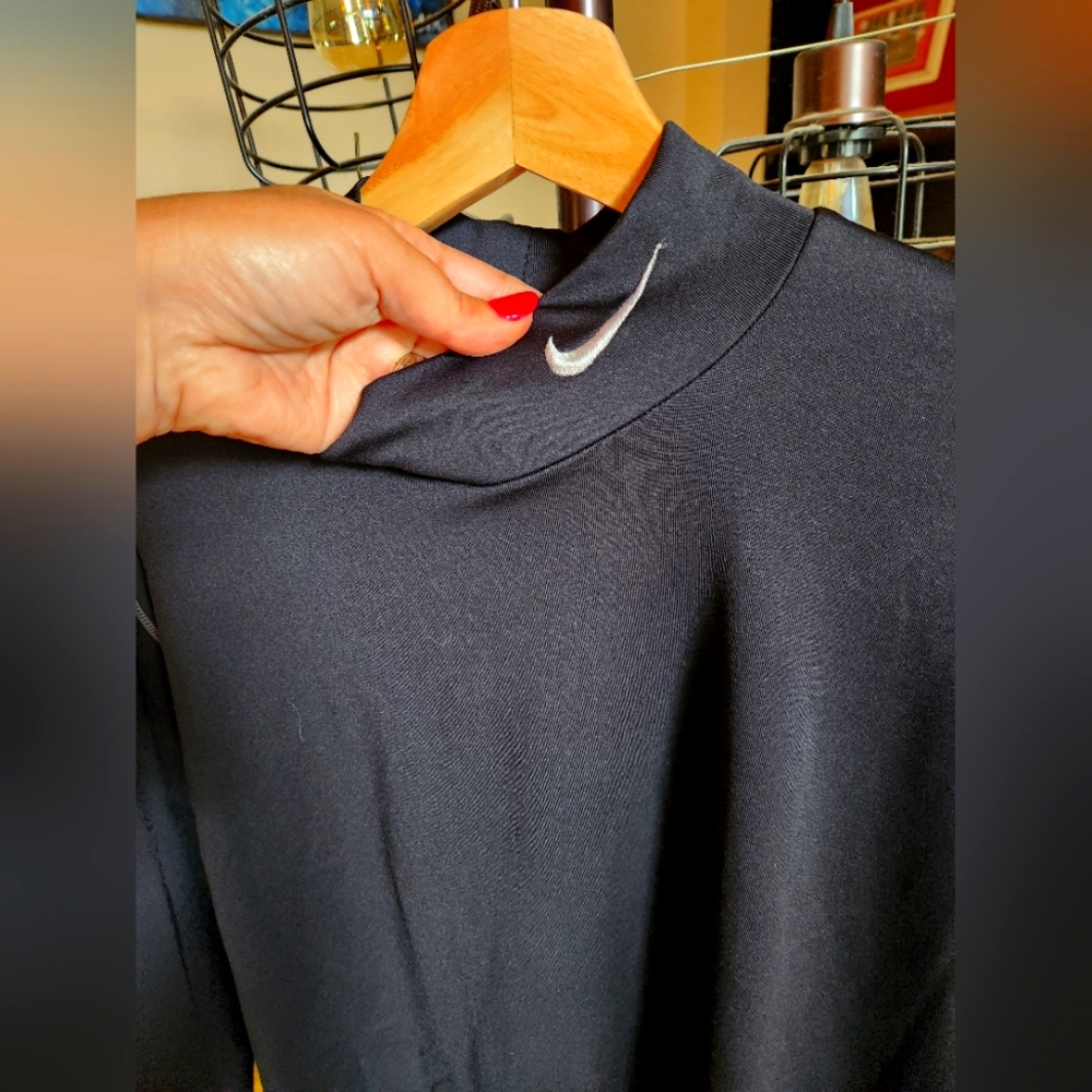 Nike szXL sweatproof mens turtle neck